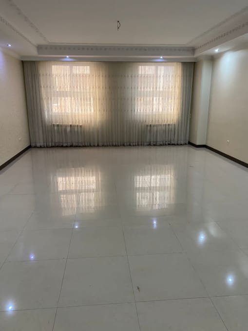 شهرک غرب - درختی
